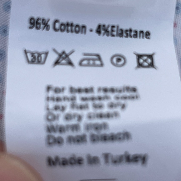 Peter Millar Mens Long Sleeve White with Blue and red dots Size Medium - Picture 10 of 10